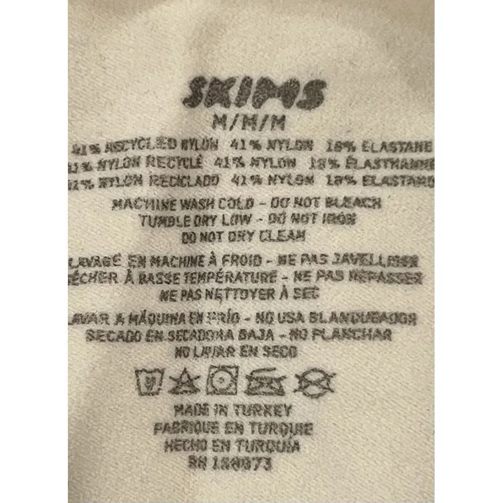 Skims Seamless Sculpt Thong Bodysuit Nude Women's‎ Medium NWOT